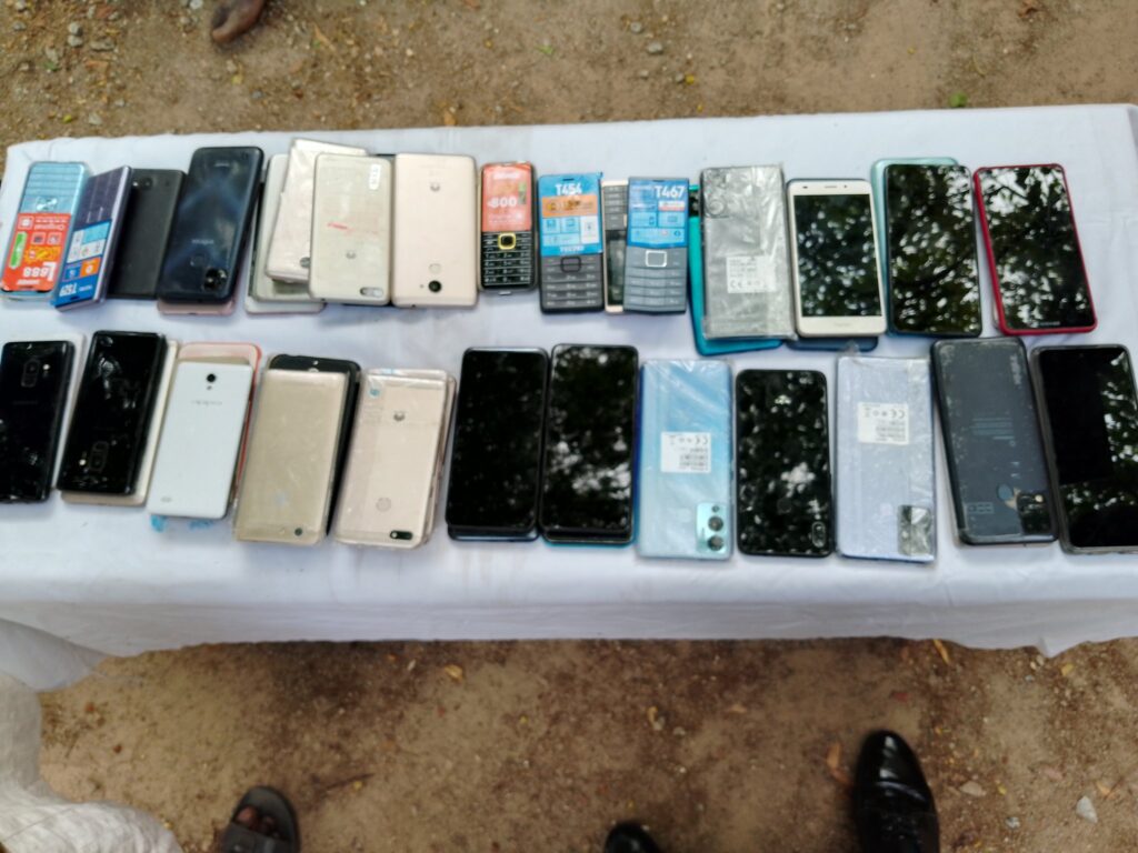 Police arrest two suspected shop breakers, recover 48 stolen phones in Katsina