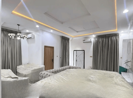 4 Bedroom Duplex in Lekki Phase 2 for Rent