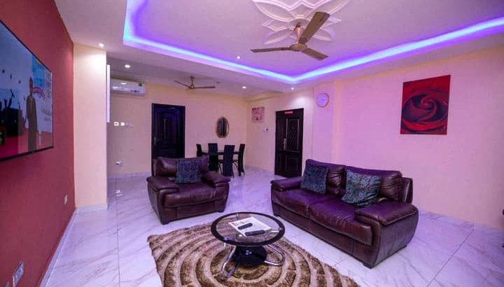 Fully furnished Luxurious 2 bedroom apartment for short Rent