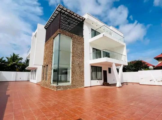 Executive Newly Built 7-Bedroom House with Boys Quarters & Swimming Pool – For Sale