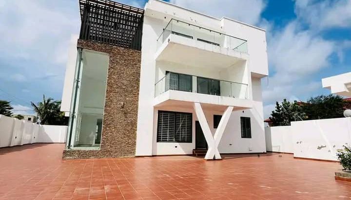 Executive Newly Built 7-Bedroom House with Boys Quarters & Swimming Pool – For Sale