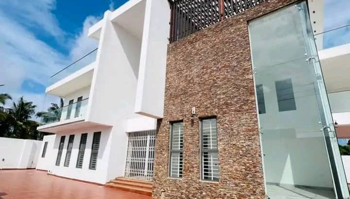 Executive Newly Built 7-Bedroom House with Boys Quarters & Swimming Pool – For Sale